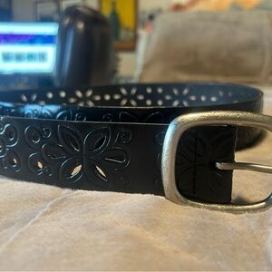 Black Floral Cutout Belt with Silver Buckle 💫